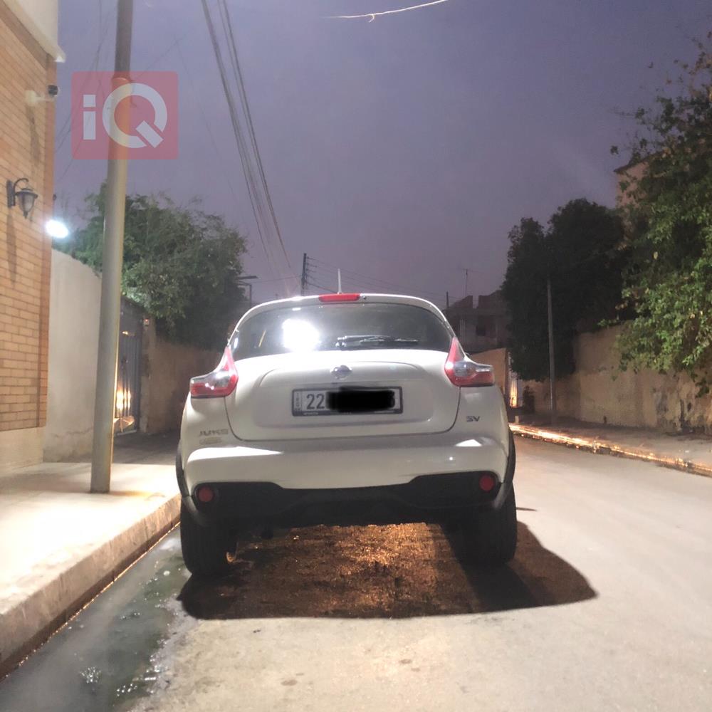 نيسان جوك